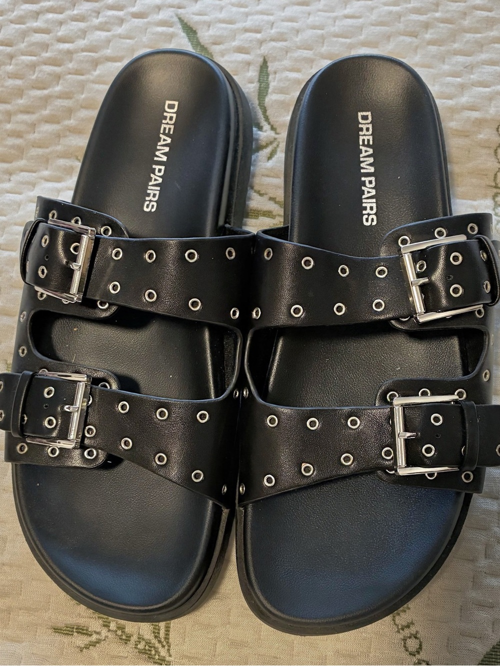 Dream Pairs Black Double-Buckle Grommet Slide Sandals